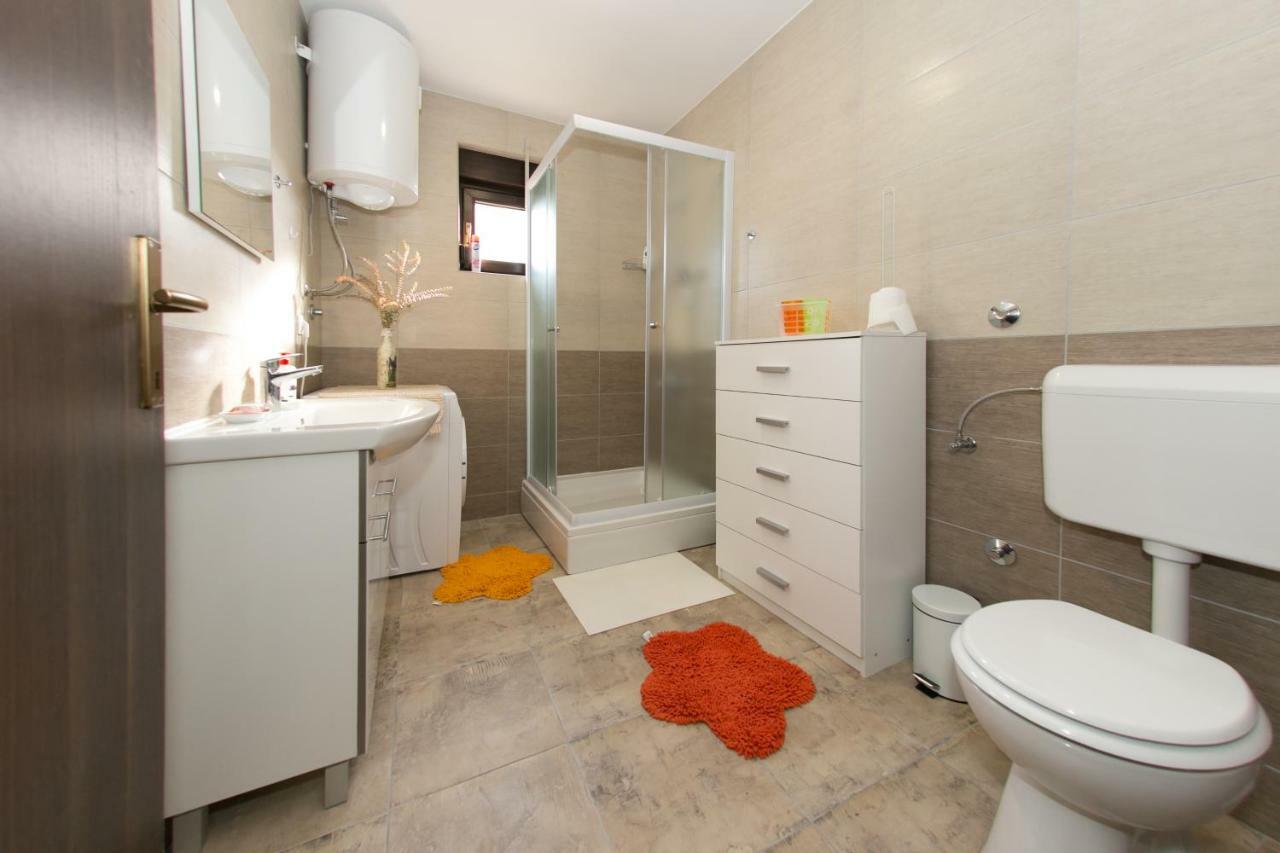 Apartman Lori โอโทชาส ภายนอก รูปภาพ
