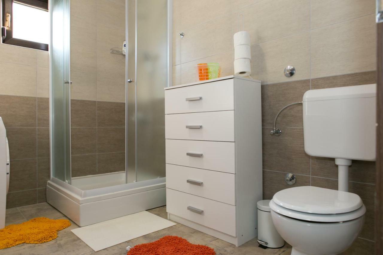 Apartman Lori โอโทชาส ภายนอก รูปภาพ