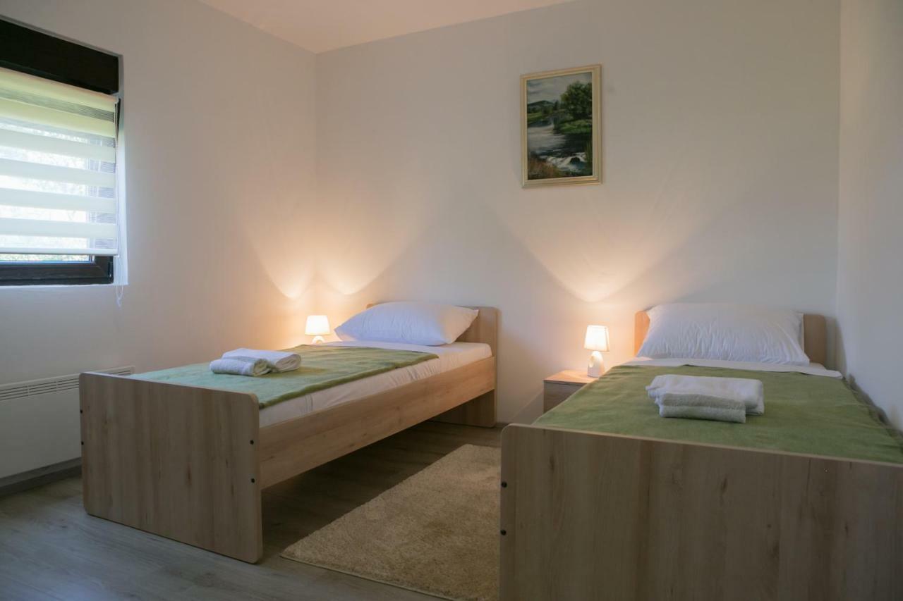 Apartman Lori โอโทชาส ภายนอก รูปภาพ